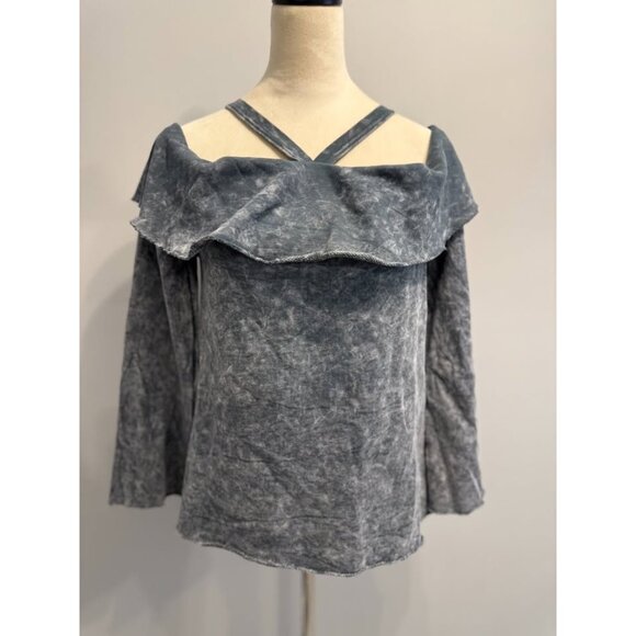 NEW "FATE" women's small Off the Shoulder Athleisure Charcoal Top Retails $105 - Picture 1 of 6